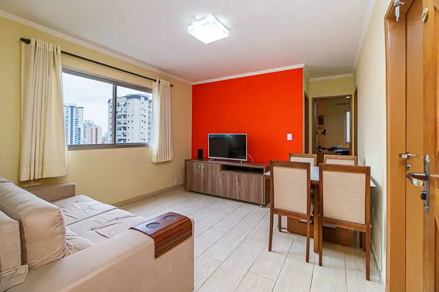 Foto 2 de Apartamento com 2 Quartos à venda, 50m² em Vila Mariana, São Paulo