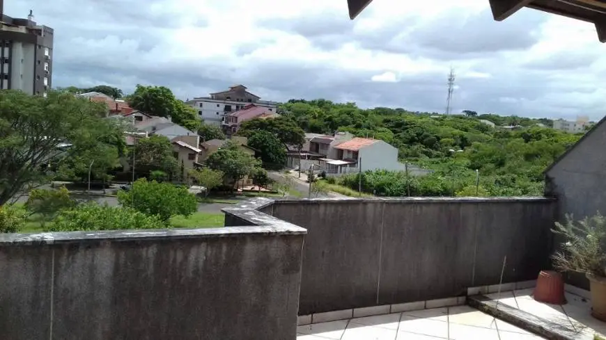 Foto 1 de Apartamento com 3 Quartos à venda, 108m² em Jardim Itú Sabará, Porto Alegre