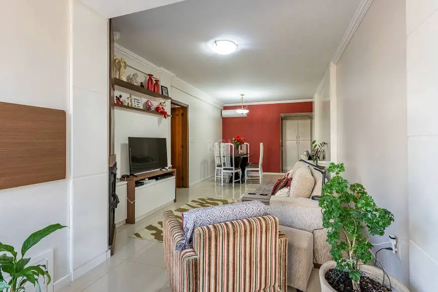Foto 5 de Apartamento com 3 Quartos à venda, 115m² em Petrópolis, Porto Alegre