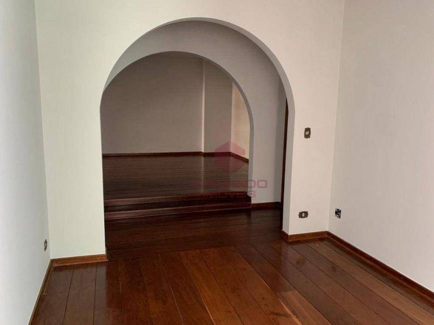 Foto 5 de Apartamento com 3 Quartos para alugar, 194m² em Zona 04, Maringá
