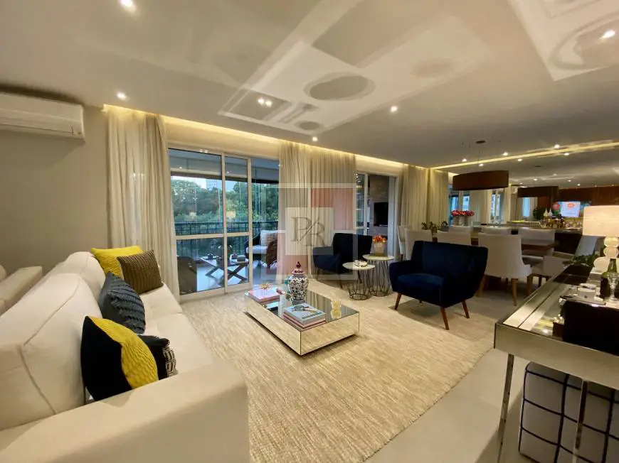 Foto 3 de Apartamento com 4 Quartos à venda, 214m² em Chácara Santo Antônio, São Paulo
