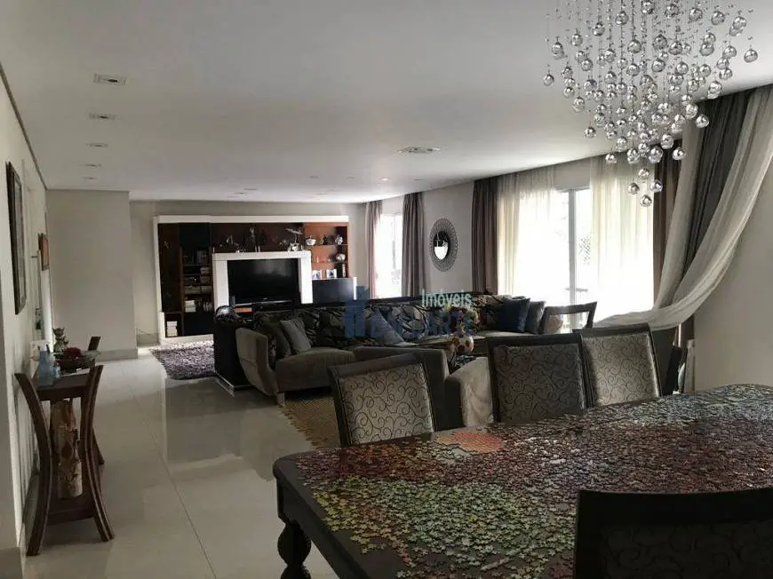 Foto 1 de Apartamento com 4 Quartos à venda, 233m² em Jardim Marajoara, São Paulo