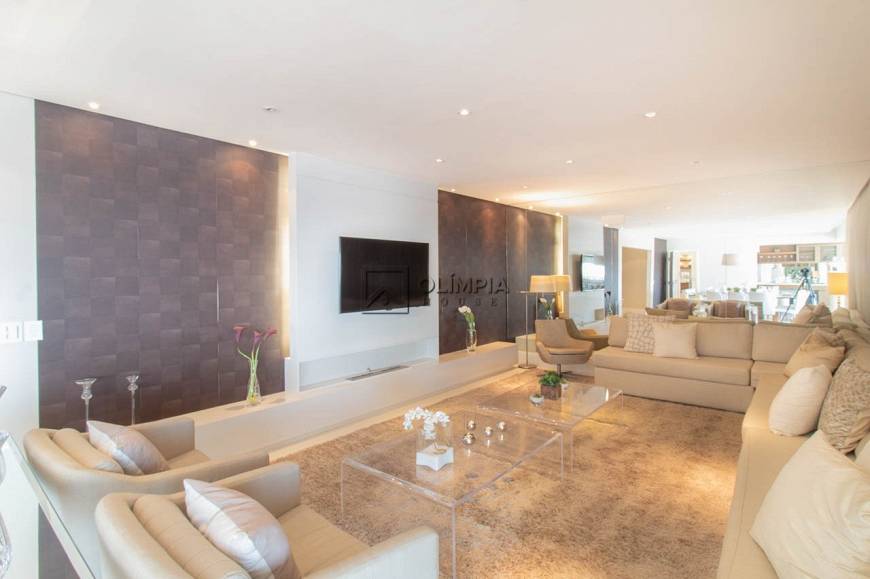 Foto 3 de Apartamento com 4 Quartos para alugar, 266m² em Perdizes, São Paulo