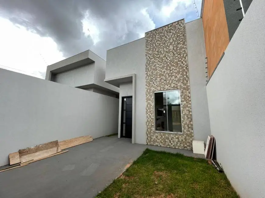 Foto 1 de Casa com 2 Quartos à venda, 55m² em Coronel Antonino, Campo Grande