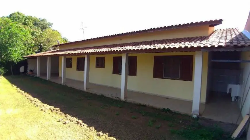 Foto 1 de Casa com 2 Quartos para alugar, 100m² em Loteamento Santo Antonio, Jaguariúna
