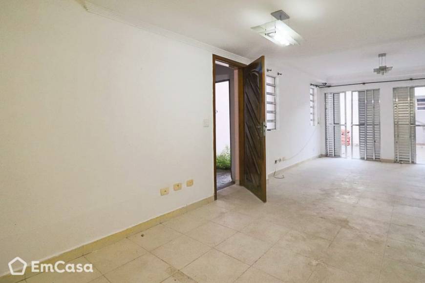 Foto 1 de Casa com 2 Quartos à venda, 200m² em Vila Gomes Cardim, São Paulo