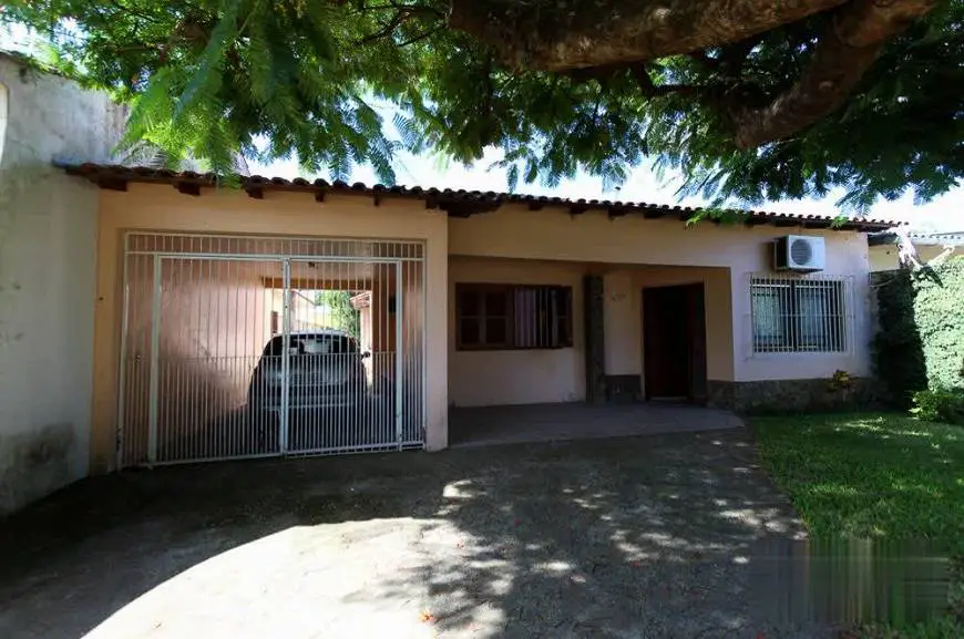 Foto 1 de Casa com 3 Quartos à venda, 180m² em Niterói, Canoas