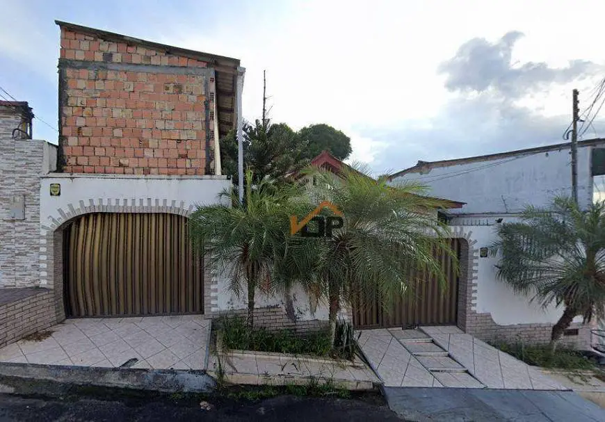 Foto 1 de Casa com 3 Quartos à venda, 240m² em Planalto, Manaus