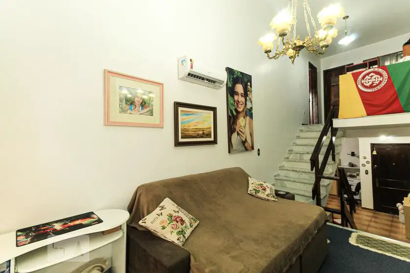 Foto 4 de Casa de Condomínio com 2 Quartos à venda, 138m² em Camaquã, Porto Alegre