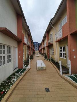 Foto 3 de Casa de Condomínio com 3 Quartos para venda ou aluguel, 108m² em Centro, Mongaguá