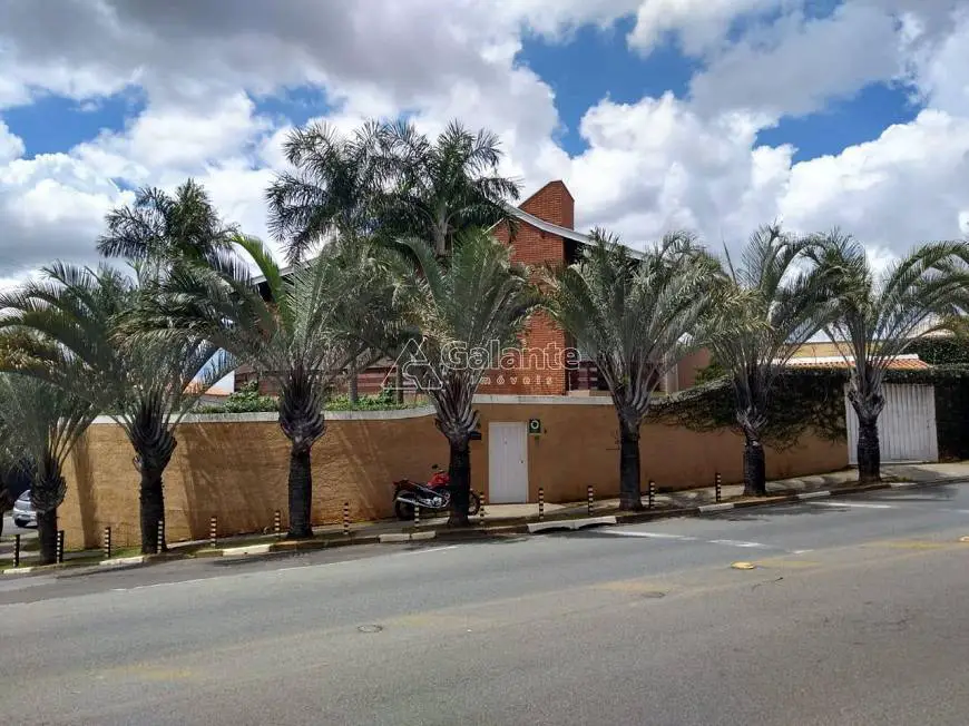 Foto 1 de Sobrado com 4 Quartos à venda, 282m² em Jardim Guarani, Campinas