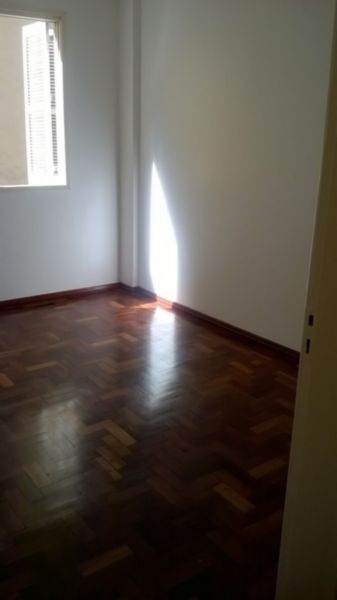 Foto 3 de Apartamento com 1 Quarto à venda, 37m² em Centro Histórico, Porto Alegre