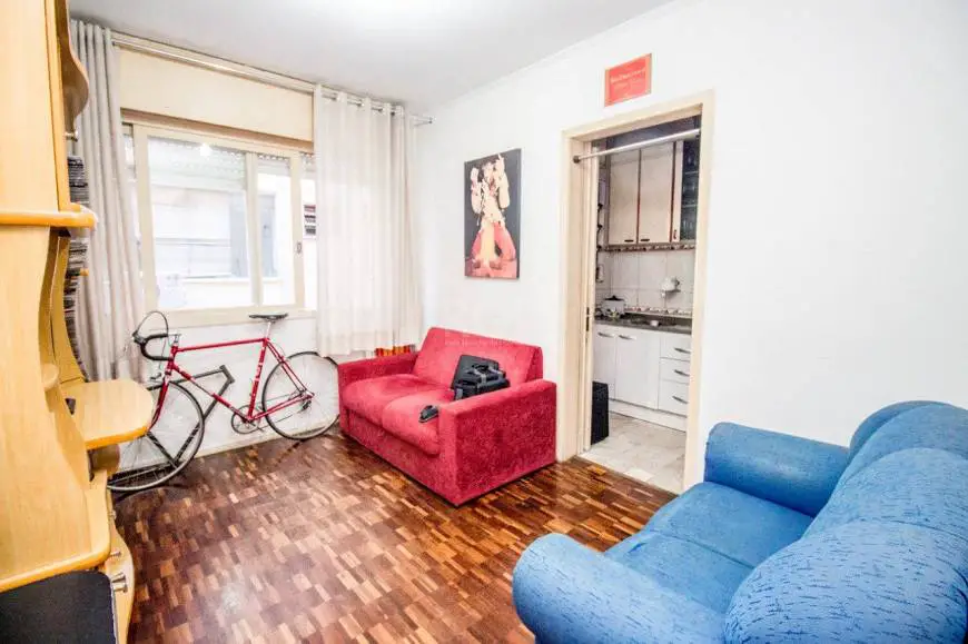 Foto 2 de Apartamento com 1 Quarto à venda, 37m² em Cidade Baixa, Porto Alegre