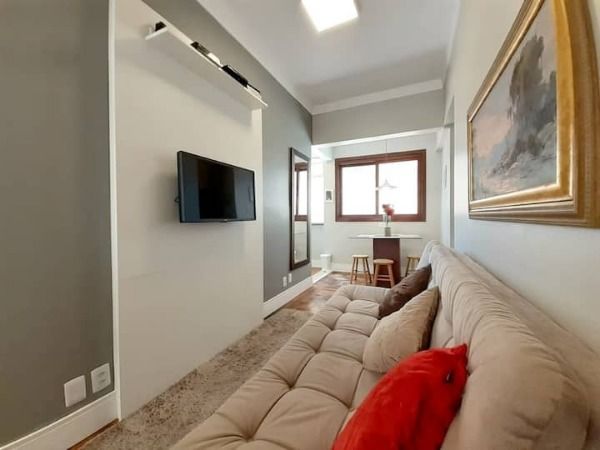 Foto 1 de Apartamento com 1 Quarto à venda, 29m² em Moinhos de Vento, Porto Alegre