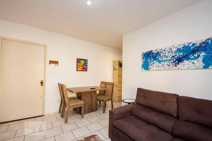 Foto 3 de Apartamento com 1 Quarto à venda, 45m² em Vila Ipiranga, Porto Alegre