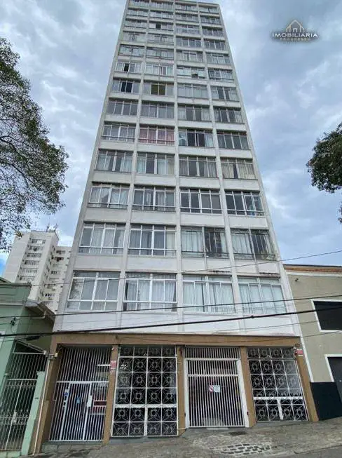 Foto 1 de Apartamento com 2 Quartos à venda, 67m² em Centro, Curitiba