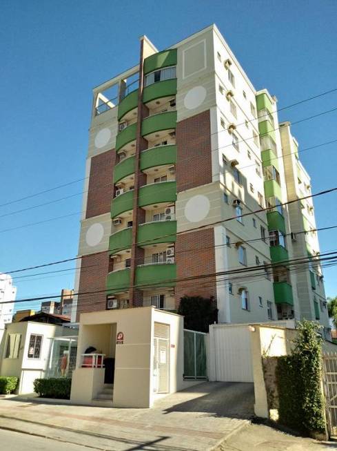 Foto 1 de Apartamento com 2 Quartos para alugar, 80m² em Glória, Joinville