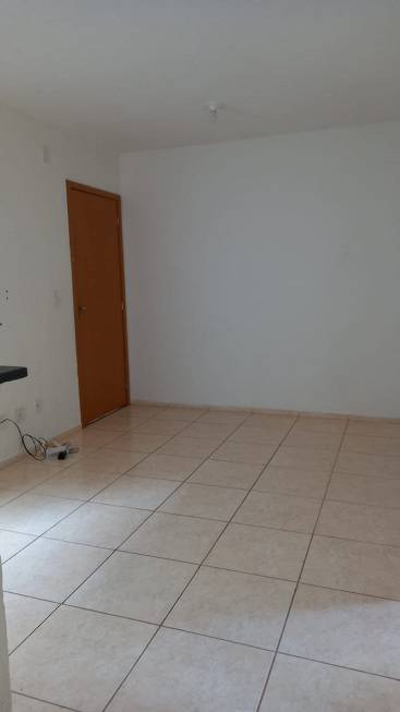 Foto 1 de Apartamento com 2 Quartos para alugar, 39m² em Jardim Imperial, Cuiabá