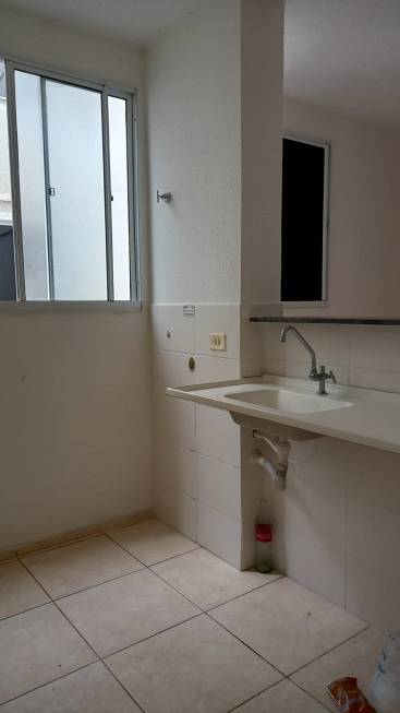 Foto 3 de Apartamento com 2 Quartos para alugar, 39m² em Jardim Imperial, Cuiabá