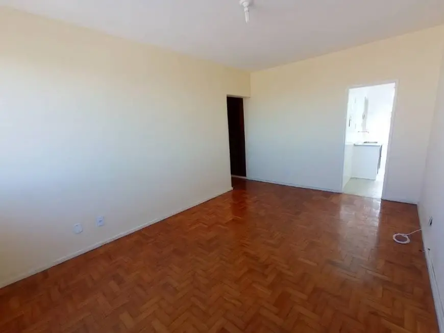 Foto 2 de Apartamento com 3 Quartos para alugar, 130m² em Barris, Salvador