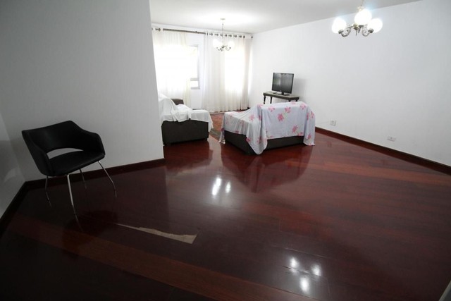 Foto 5 de Apartamento com 3 Quartos à venda, 178m² em Centro, Curitiba