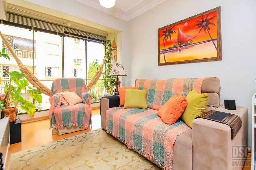 Foto 4 de Apartamento com 3 Quartos à venda, 68m² em Jardim Carvalho, Porto Alegre