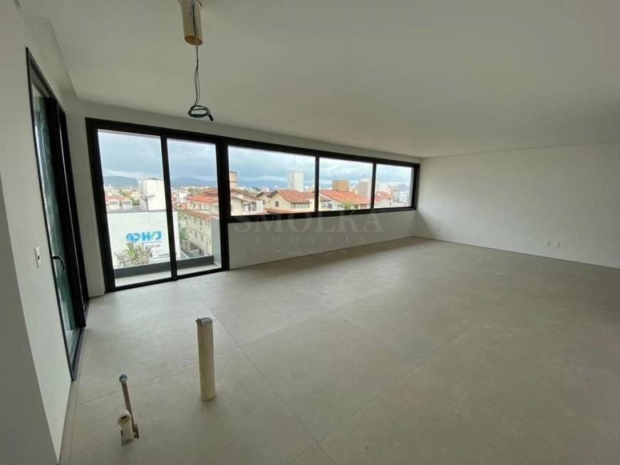 Foto 2 de Apartamento com 3 Quartos à venda, 144m² em Jurerê, Florianópolis
