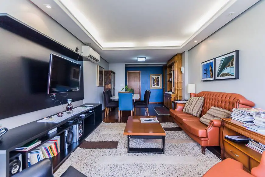Foto 1 de Apartamento com 3 Quartos à venda, 118m² em Mont' Serrat, Porto Alegre