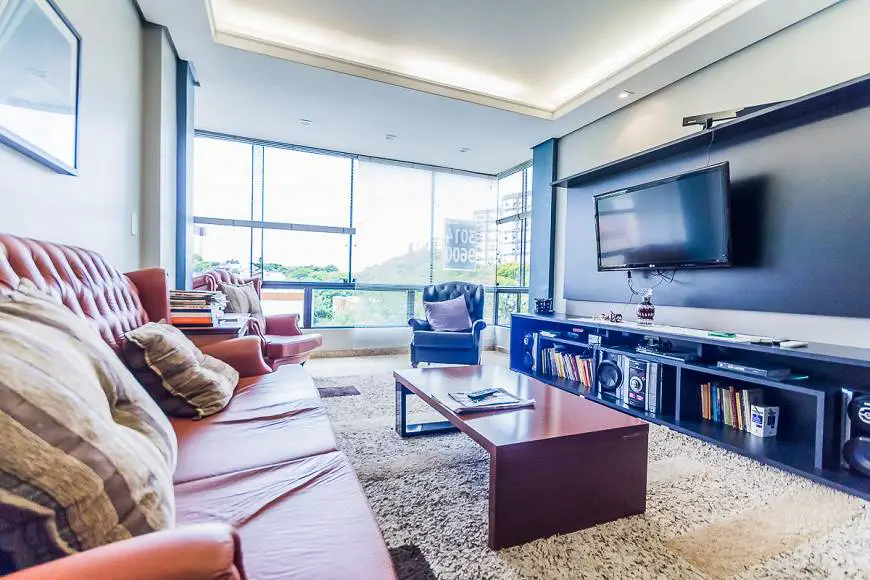 Foto 4 de Apartamento com 3 Quartos à venda, 118m² em Mont' Serrat, Porto Alegre