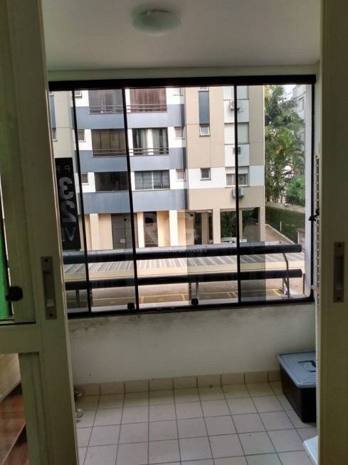 Foto 1 de Apartamento com 3 Quartos à venda, 73m² em Mont' Serrat, Porto Alegre