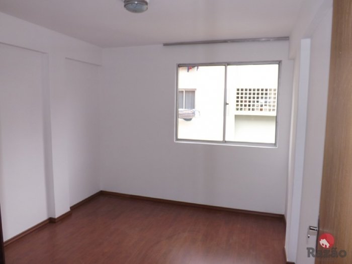 Foto 5 de Apartamento com 3 Quartos para alugar, 80m² em Vila Izabel, Curitiba