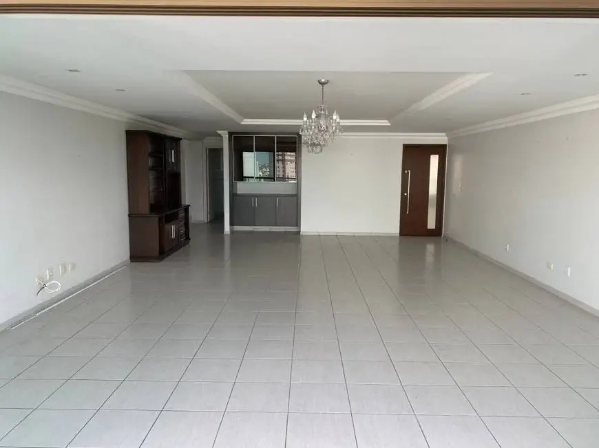 Foto 5 de Apartamento com 4 Quartos à venda, 234m² em Casa Forte, Recife