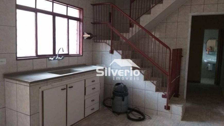 Foto 1 de Casa com 2 Quartos para alugar, 74m² em Jardim Satélite, São José dos Campos