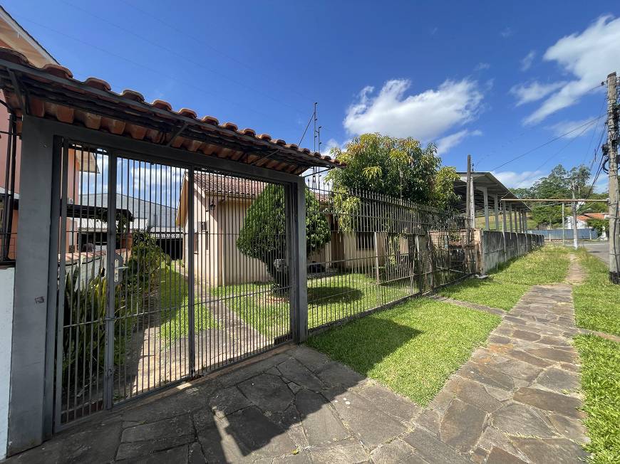 Foto 2 de Casa com 2 Quartos à venda, 171m² em Pinheiro, São Leopoldo