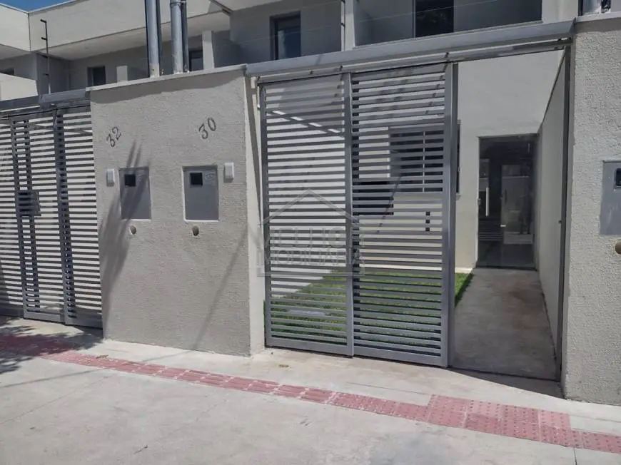 Foto 2 de Casa com 2 Quartos à venda, 55m² em Rio Branco, Belo Horizonte