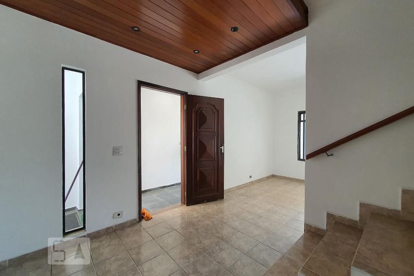 Foto 4 de Casa com 3 Quartos para alugar, 248m² em Bosque da Saúde, São Paulo