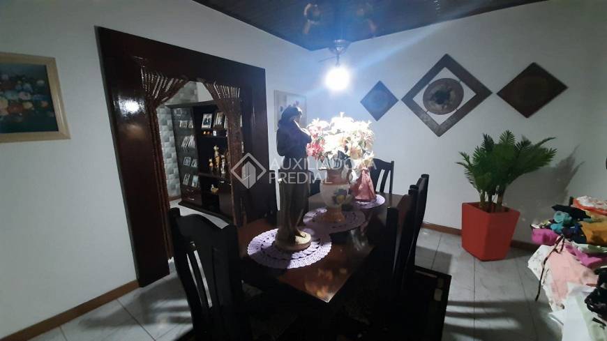 Foto 1 de Casa com 3 Quartos à venda, 160m² em São José, Canoas