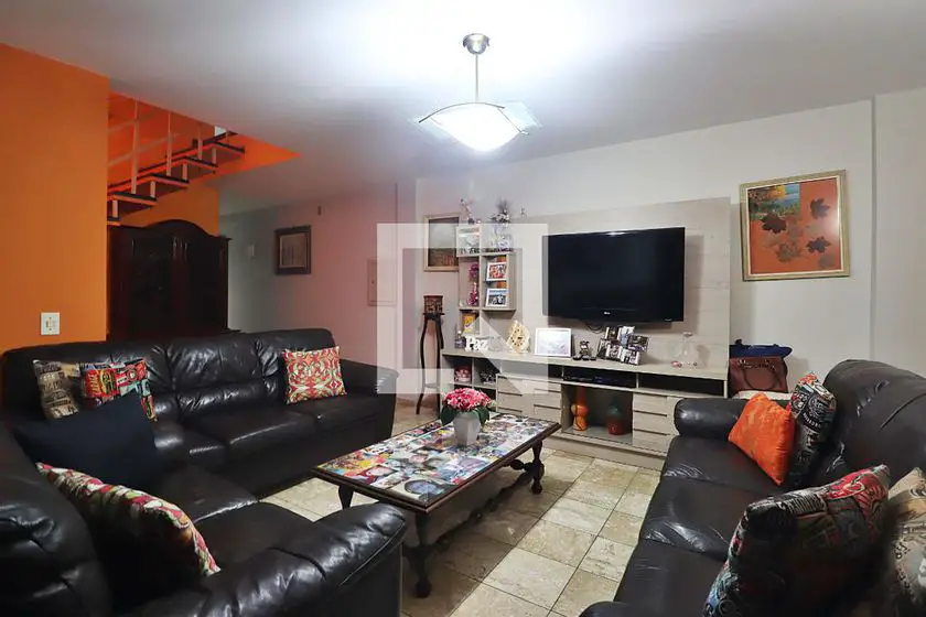 Foto 1 de Casa com 3 Quartos para alugar, 250m² em Vila Palmares, Santo André