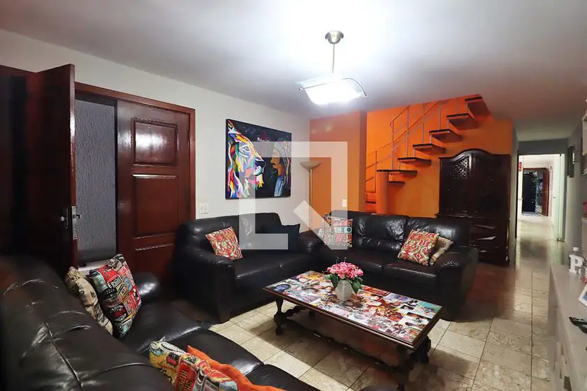 Foto 2 de Casa com 3 Quartos para alugar, 250m² em Vila Palmares, Santo André