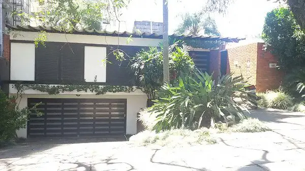 Foto 1 de Casa com 4 Quartos à venda, 343m² em Três Figueiras, Porto Alegre