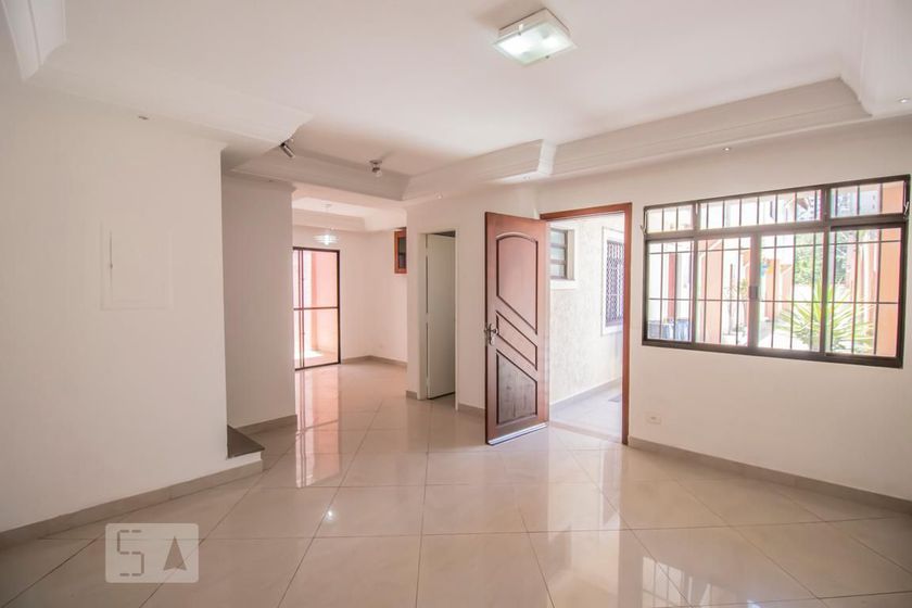 Foto 1 de Casa de Condomínio com 4 Quartos para alugar, 250m² em Jabaquara, São Paulo