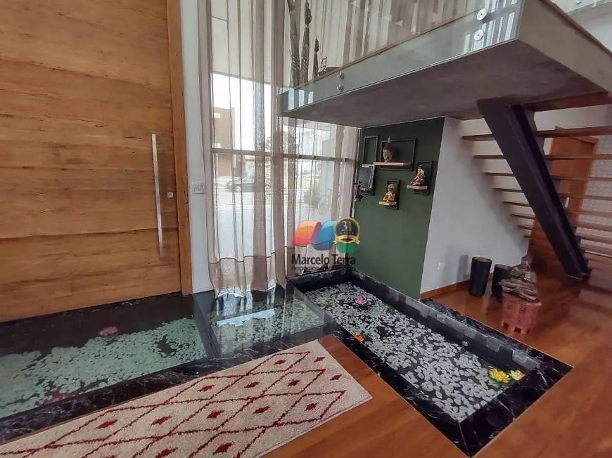 Foto 4 de Casa de Condomínio com 5 Quartos à venda, 448m² em Jardim do Golfe, São José dos Campos