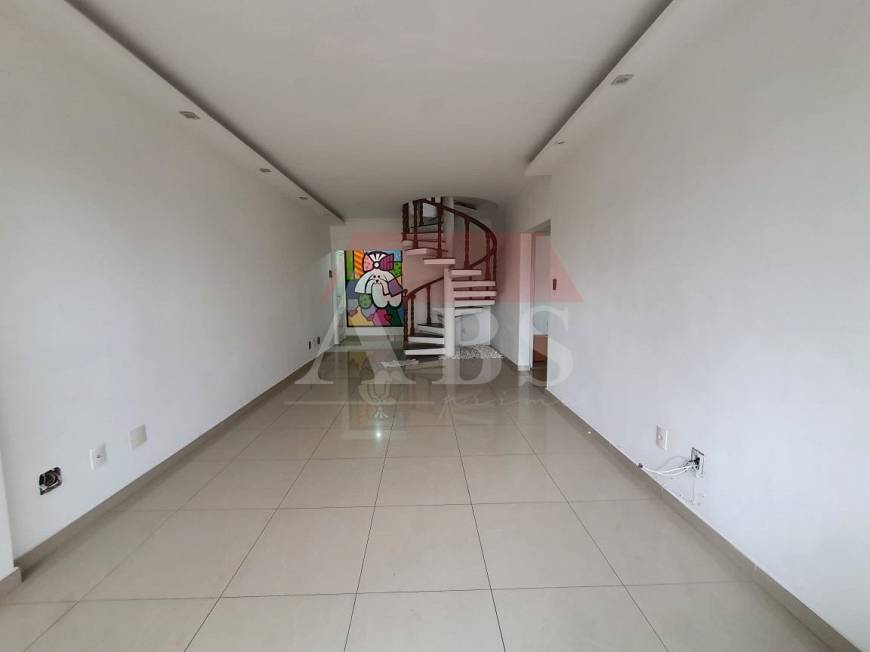 Foto 1 de Cobertura com 2 Quartos à venda, 292m² em Gonzaga, Santos