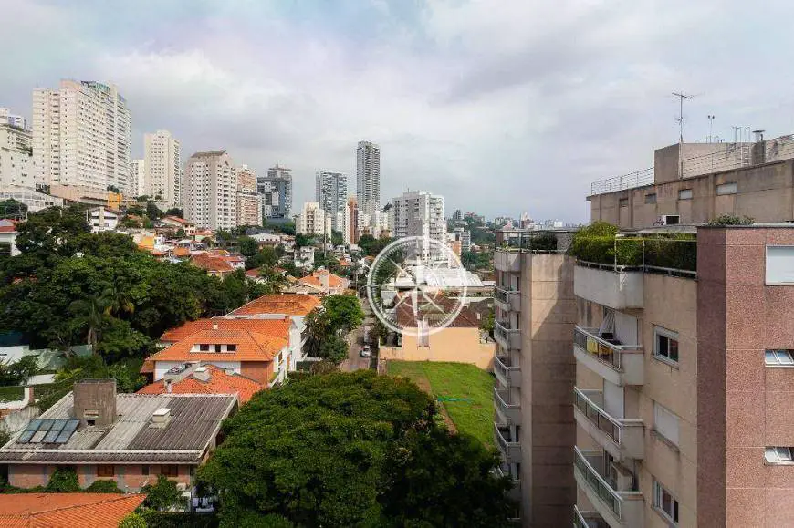 Foto 4 de Cobertura com 3 Quartos à venda, 305m² em Pinheiros, São Paulo