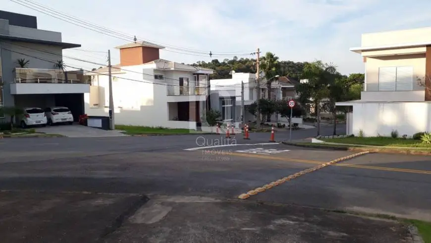 Foto 2 de Lote/Terreno à venda, 300m² em Vila Haro, Sorocaba