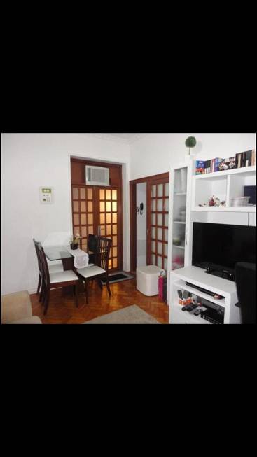 Foto 1 de Apartamento com 1 Quarto para alugar, 40m² em Botafogo, Rio de Janeiro