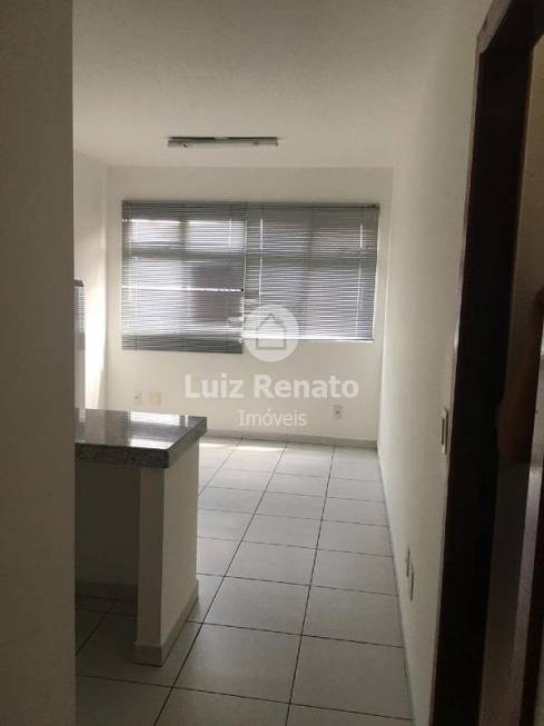 Foto 4 de Apartamento com 1 Quarto à venda, 34m² em Coração Eucarístico, Belo Horizonte