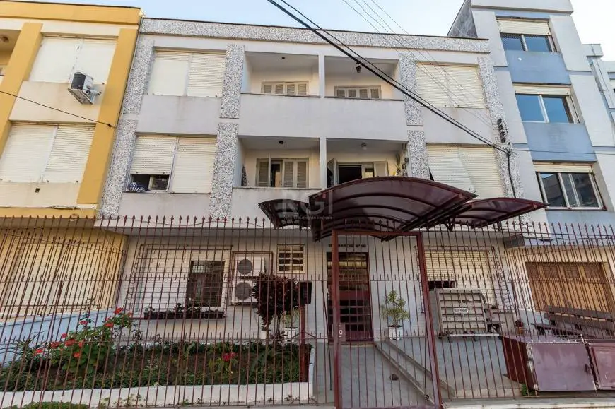 Foto 1 de Apartamento com 1 Quarto à venda, 48m² em Passo da Areia, Porto Alegre
