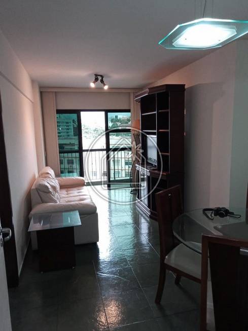 Foto 1 de Apartamento com 1 Quarto à venda, 61m² em Praça da Bandeira, Rio de Janeiro