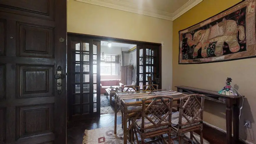 Foto 1 de Apartamento com 2 Quartos à venda, 92m² em Leme, Rio de Janeiro